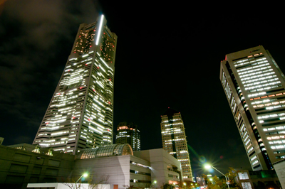 都会ビルの夜景